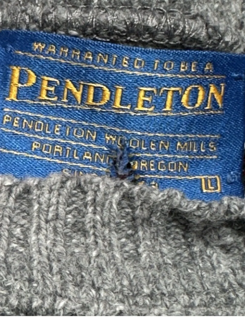 Vintage Mens Pendleton LARGE Woolen Mills Sweater Made in USA Wool Fair Isle